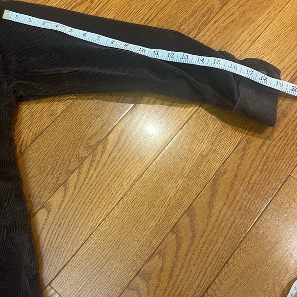 Aritzia The Group Babaton Chocolate Brown Graydon Corduroy Shirt - Picture 14 of 14